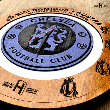 Chelsea FC (logo in original colours, light wood, red and blue engravings)