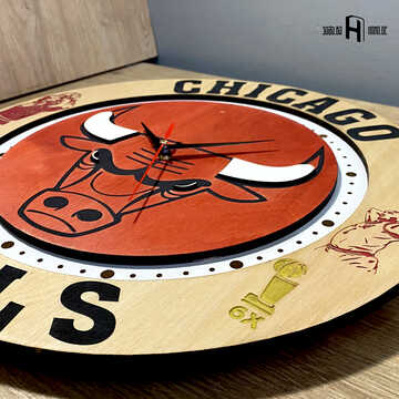Chicago Bulls (dark wood)
