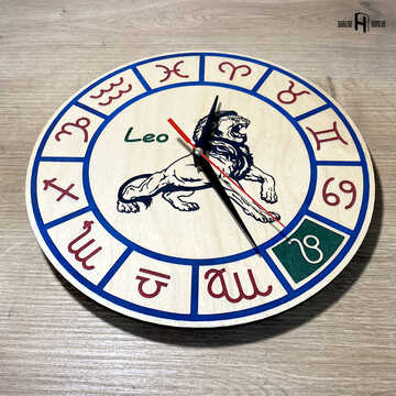 Zodiac - Leo (light wood)